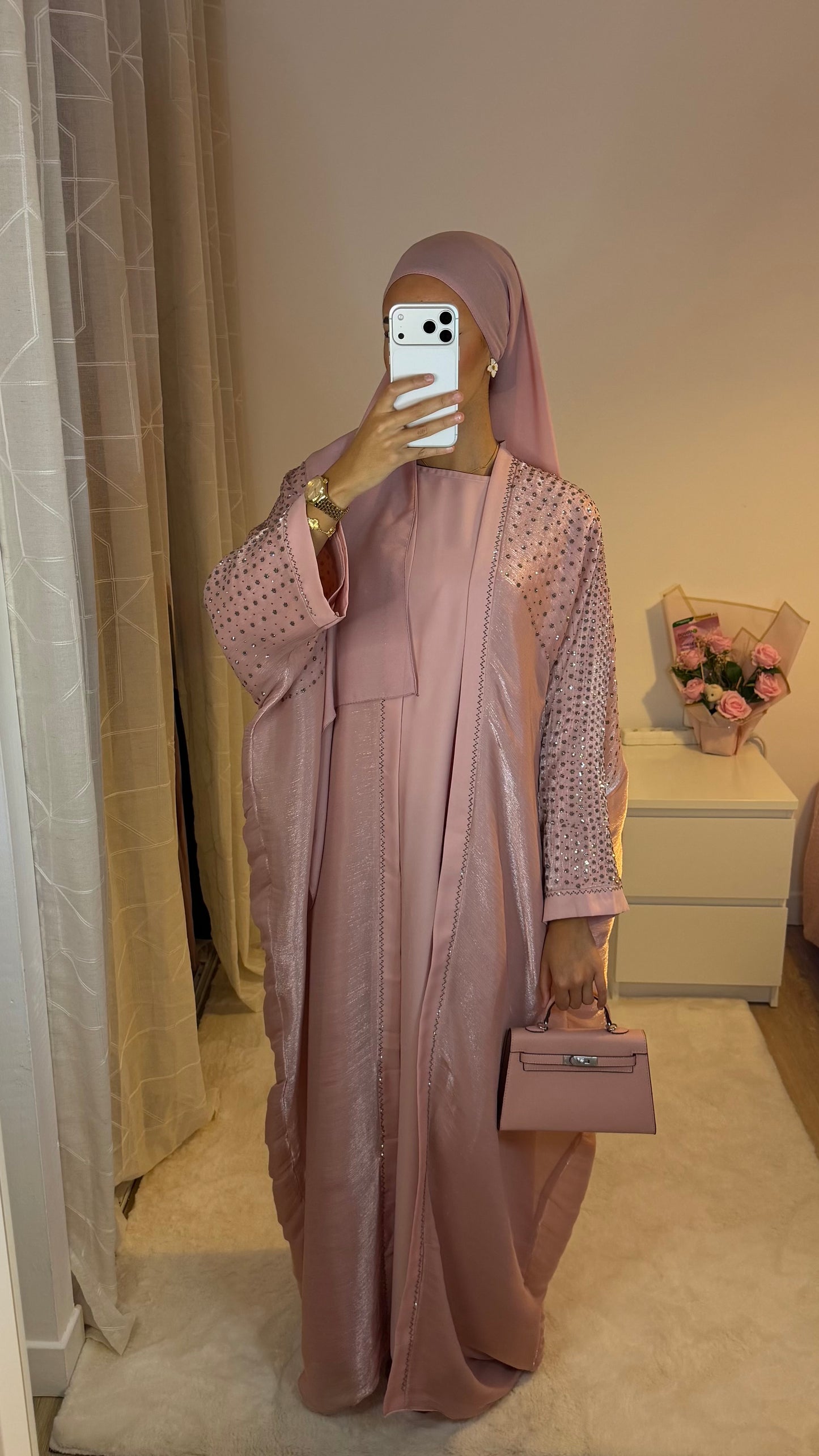 Abaya Lara